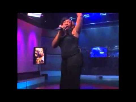 Macka Diamond - On Stage  Tv Live Performance - Reggae Dancehall - 2013