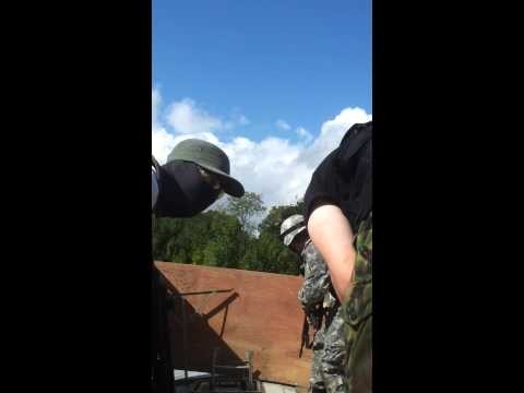 Airsoft \defend the bus\ top floor firefight