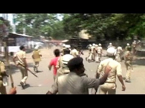 Violent protests after death of 22 school children in India