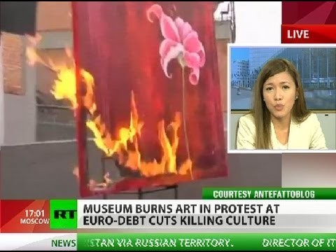 'This is War!' Italy museum burns art to protest deadly cuts