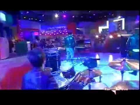 Uprising - Muse make fun of an italian tv show in this "live" per