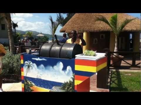 Burger Man @ Secrets Wild Orchid Resort in Montego Bay Jamaica.MOV