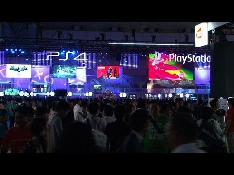 Gamers check out new Playstation