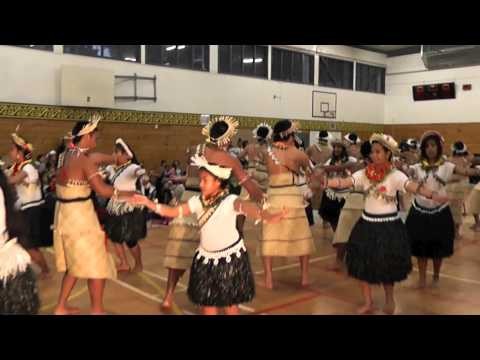 Kiribati Dancing Wellington Boys & Girls 2012.mov