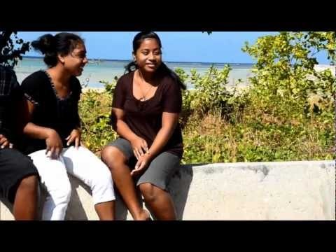 Happiness in Kiribati - Lykke i Kiribati - om fire unge