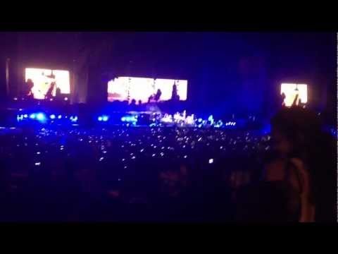 Red Hot Chili Peppers - Snow live Beirut Waterfront Lebanon