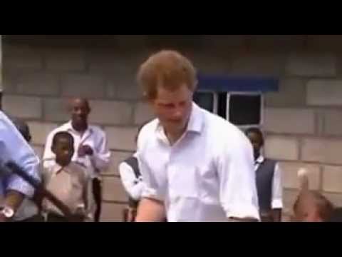 Princ Harry tanÄÃ­ s dÄ›tmi v Lesothu