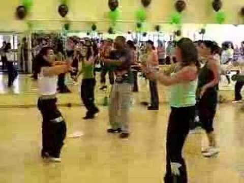Zumba Fitness - Que Te Pica