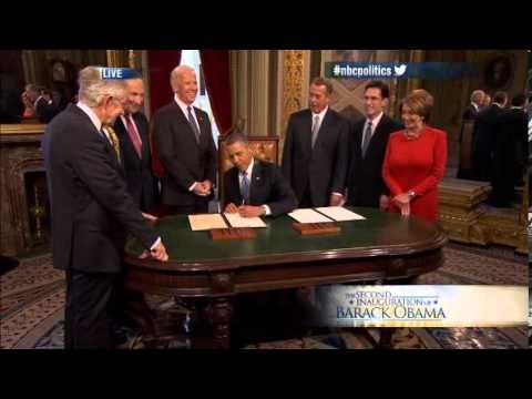 THE NEWS : Obama attends signing ceremony