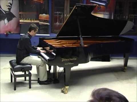 Frederic Chopin - Scherzo Op. 39 No. 3 performed by Pece Neshkovski