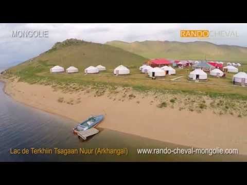 MONGOLIE VUE DU CIEL - Un drone dans l'ArkhangaÃ¯ : Volcan Khorgo et Lac de