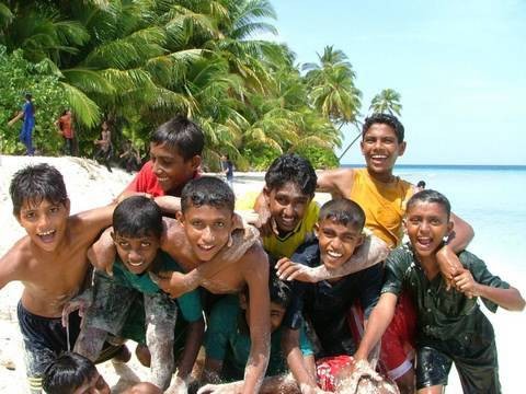 Maldives - "Tsunami Refugees" (Part 2)
