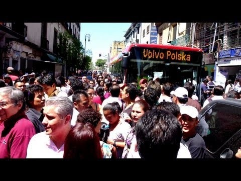 Powerful quake provokes panic in Mexico