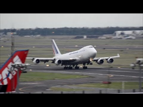 AIR FRANCE CARGO TAKING OFF FROM MEXICO