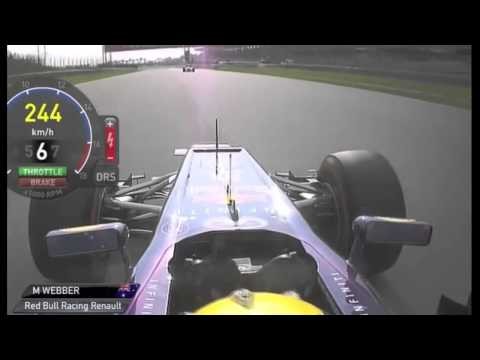 F1 GP 2013 - Malaysia - Webber middle finger