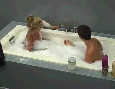 Big Brother 8 Jessica and Eric take a bath together Part 1