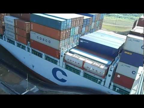 Pasos de barcos en la Esclusa Miraflores del Canal de PanamÃ¡