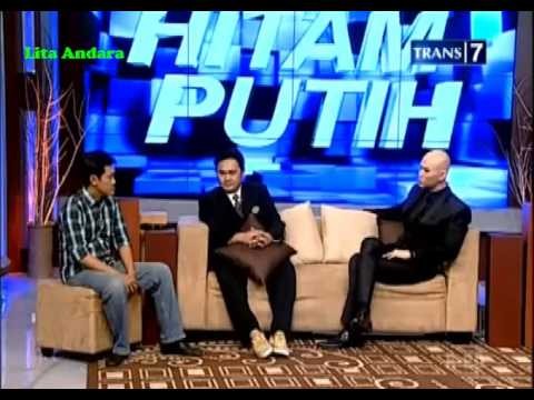 HITAM PUTIH 26 Mei 2013 ~ Sumpah Pocong vs Demi Tuhaan Part 5