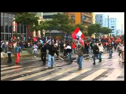RAW VIDEO: Student Demos in Peru Turn Violent