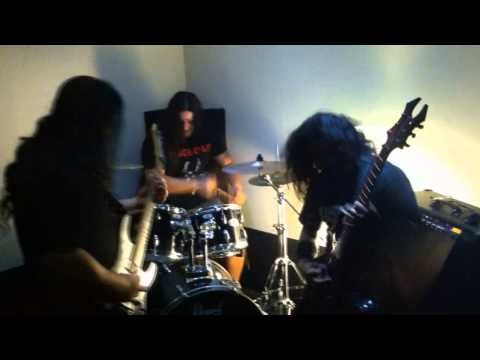 Bloodthirsty-Addicted to Vaginal Skin (Tributo Cannibal Corpse Lima-Peru)