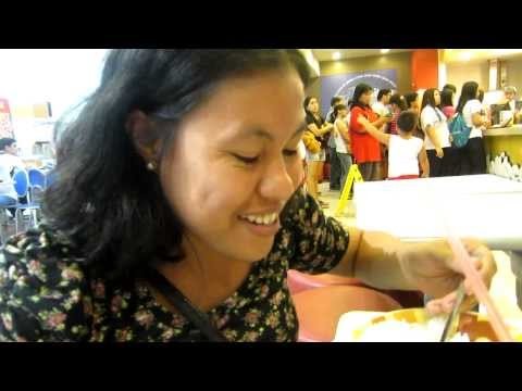 Jollibee For Lunch in Robinson's Mall Manila