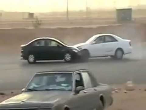 NEW SHOCKING CAR CRASH VIDEO FROM PAKISTAN FULL HD)