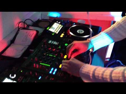 DJ POLSKII & DJ JR - HYPE on LUCIA PARTY @ FORUM [MÃ„RSTA