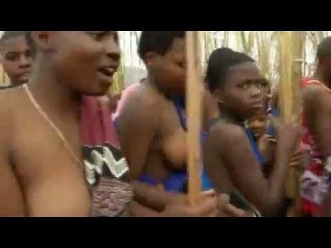 Swaziland virgins perform reed dance 2012