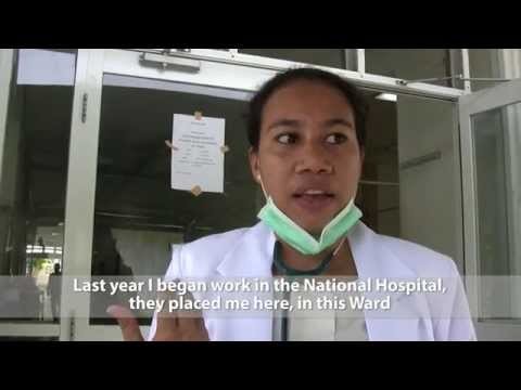 Timor's new doctors - Los nuevos mÃ©dicos de Timor