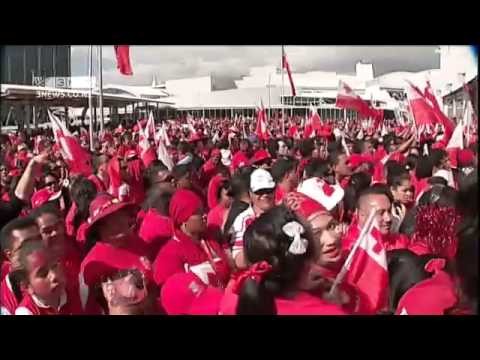 10000 Tongan fans welcome the team to the World Cup