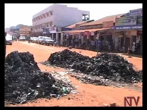 Mbale residents protest slow progress of road works