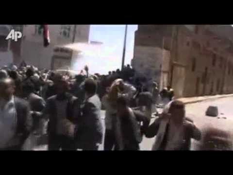 Raw Video: Yemen Troops Fire at Protesters