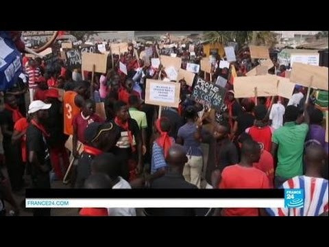 Ghana thousands of people demonstrated against power cuts