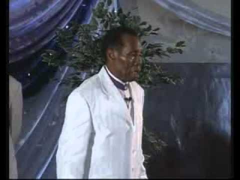 Apostle Dr. EH Guti Ministers in Glenview Zimbabwe Part 1