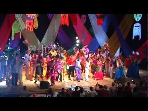 Carnaval International de Victoria 2013 Opening highlights