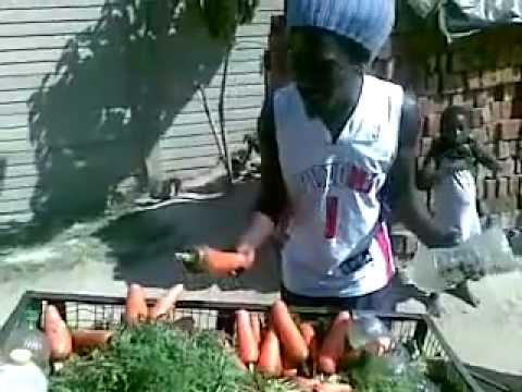 Carrot inspired Rasta in the the streets of Zim