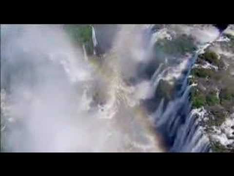 Bungee Snaps Over Crock Infested River In Zimbabwe
